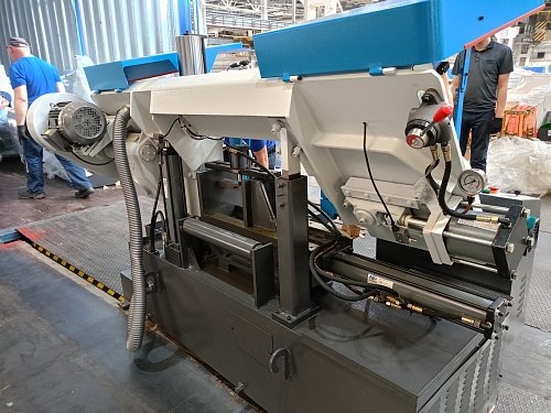 Ленточнопильный станок MetalTec MBS 350/50 CH (угол 90°)