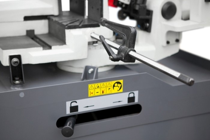 Полуавтоматический ленточнопильный станок MetalTec BS 270 SA