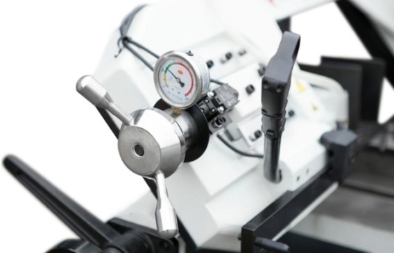 Полуавтоматический ленточнопильный станок MetalTec BS 270 SA