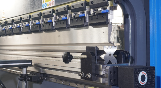 Листогибочный пресс с ЧПУ МТ-15 MetalTec HBС 170/3200