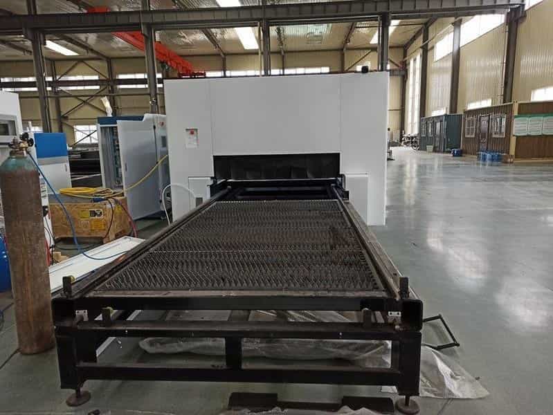Промышленный комплекс лазерной резки MetalTec 1530P